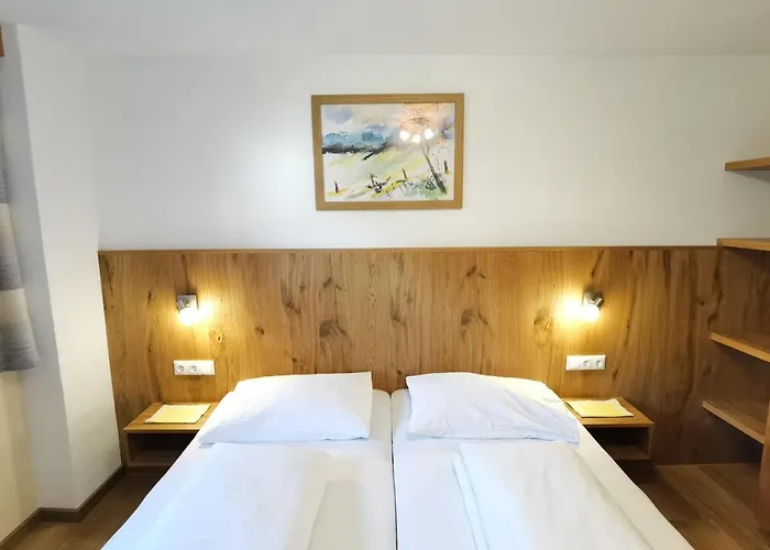 Gaestehaus Scherl 3* Pettneu am Arlberg