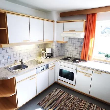 Konukevi Gaestehaus Scherl Pettneu am Arlberg